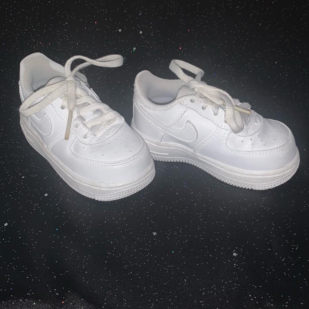 Nike Kids Toddler Air Force 1 Leather Shoes • Size 5c